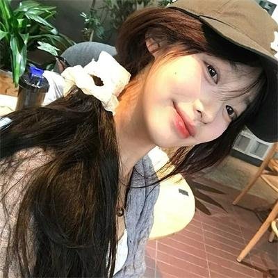 美女蛇岛求生